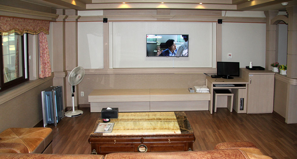 Nobless Hotel Gwangju Metropolitan City Ngoại thất bức ảnh
