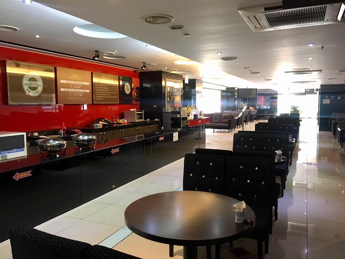 Nobless Hotel Gwangju Metropolitan City Ngoại thất bức ảnh